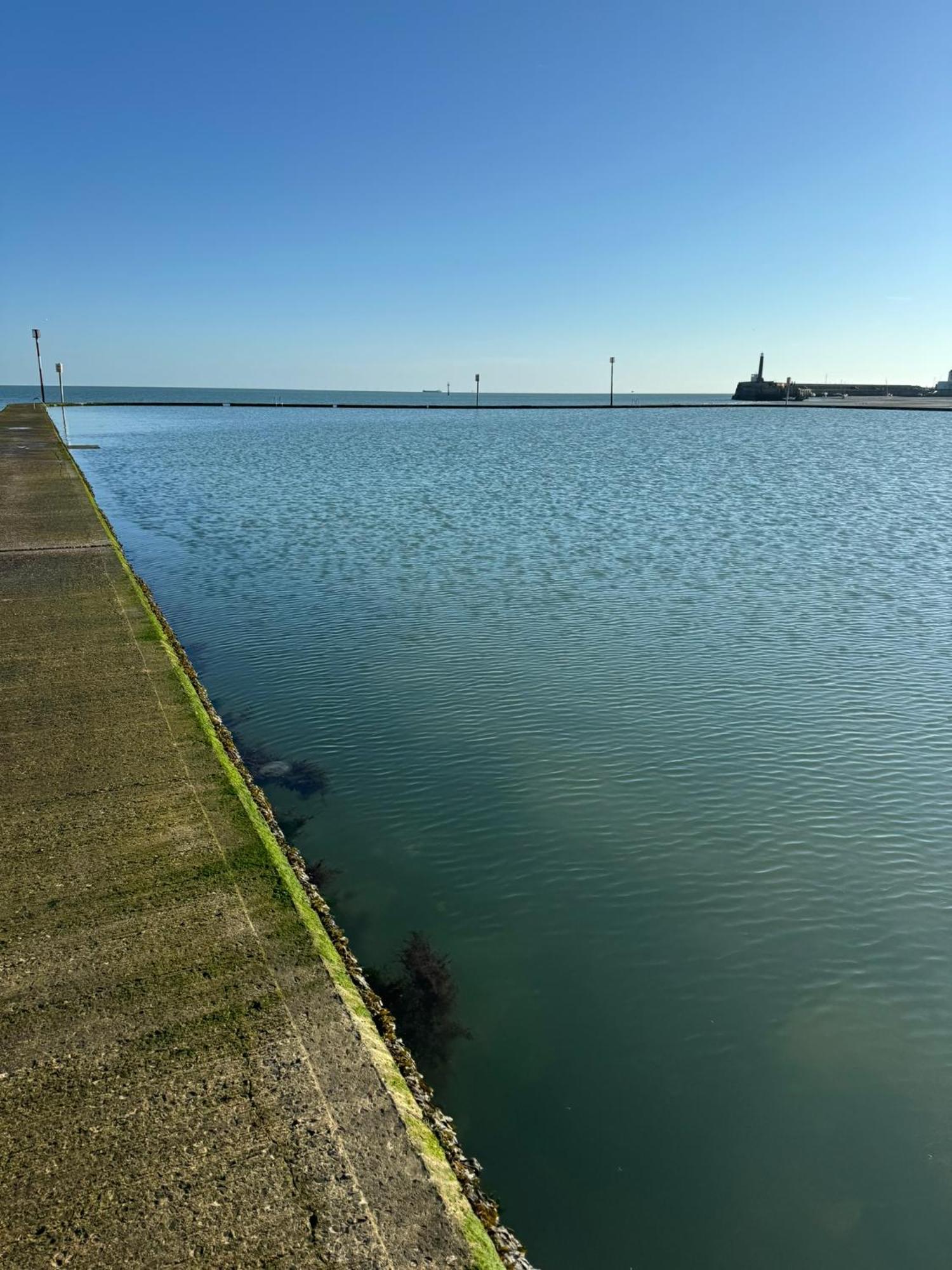 Luxury 2 Bed With Stunning Sea View Steps From Old Town And Dreamland Apartment Margate