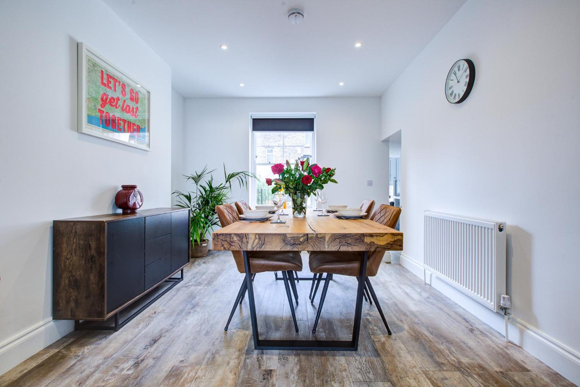 Luxury 2 Bed With Stunning Sea View Steps From Old Town And Dreamland Apartment