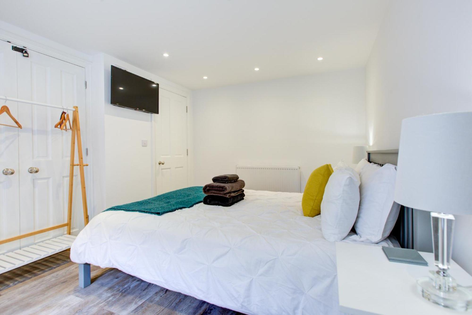 Luxury 2 Bed With Stunning Sea View Steps From Old Town And Dreamland Apartment Margate